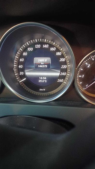 Vende-se Mercedes-Benz C200 CDI 2013