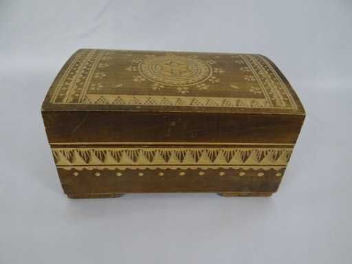 Skrzyneczka oryginalna stara