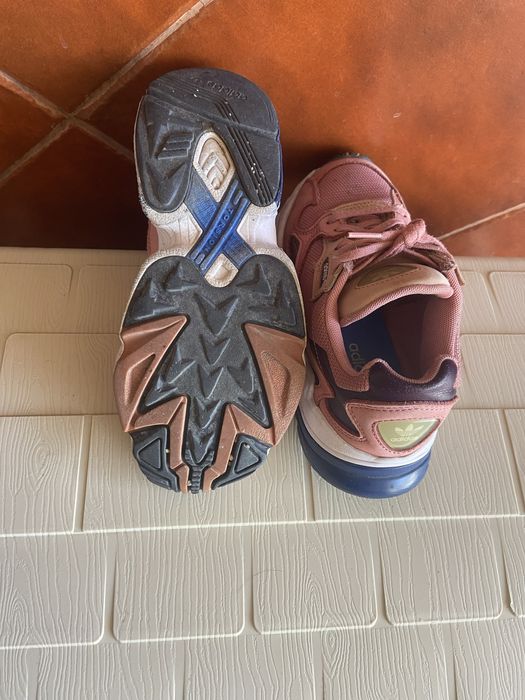 Sapatilhas adidas falcon originais