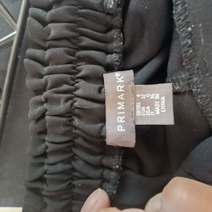 Stylowe czarne spodnie Primark | Rozmiar 32 (EU) / 4 (UK)