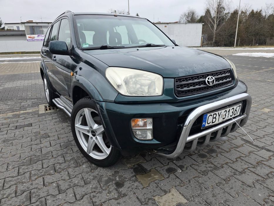 Toyota rav 4 benzyna