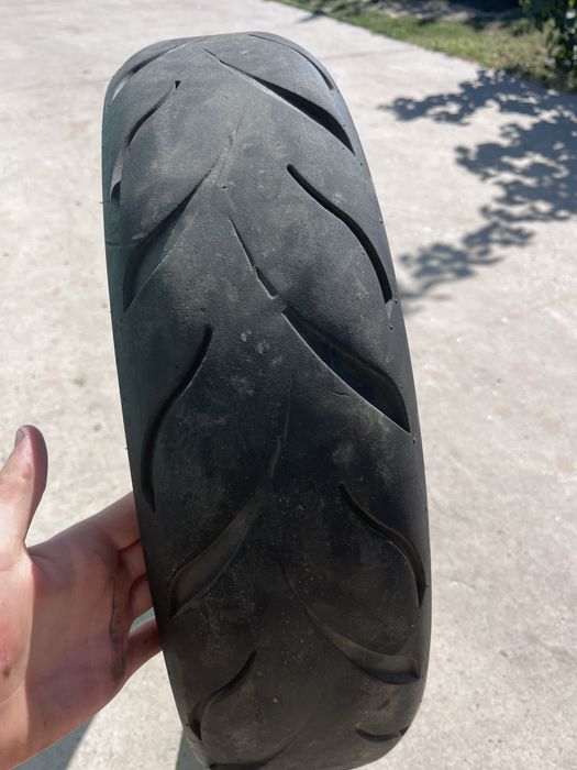 Продам резину 130/70 r17