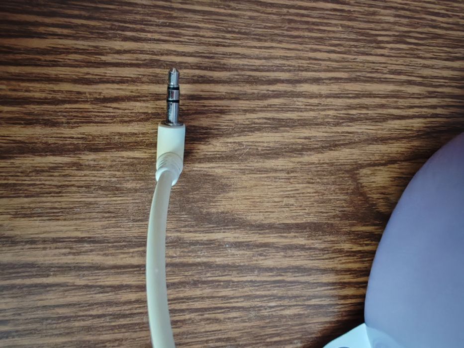 Динамік танцююча квітка, колонка