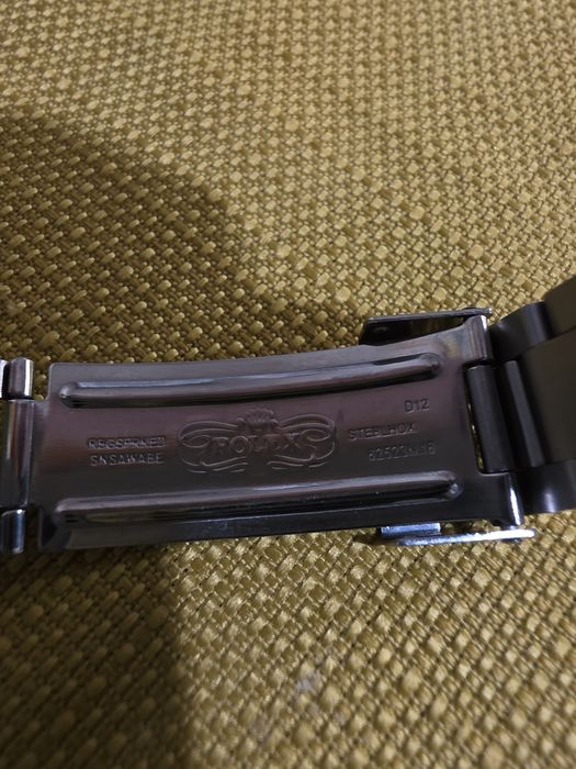 Часы Rolex в идеальном состоянии.
