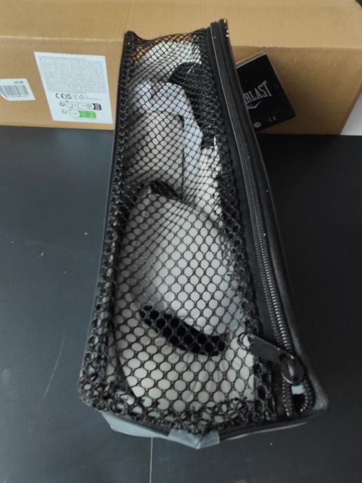 Rękawice bokserskie 10oz,14oz Everlast powerlock białe