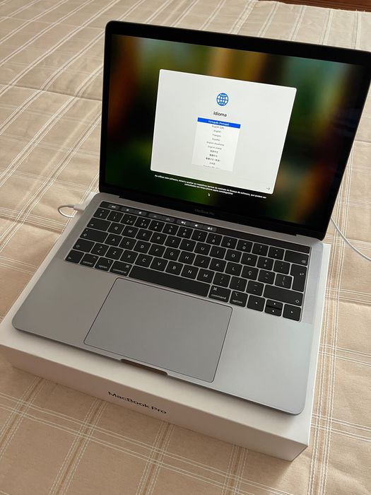 Macbook Pro 13” Touch Bar como NOVO