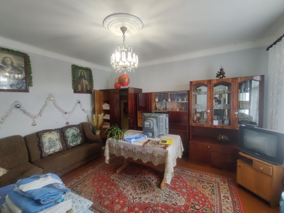Продаж будинку у Трускавці