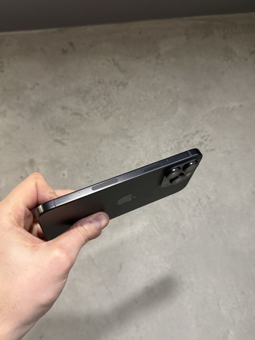 б/у 15 Pro Max 256 Black ідеал