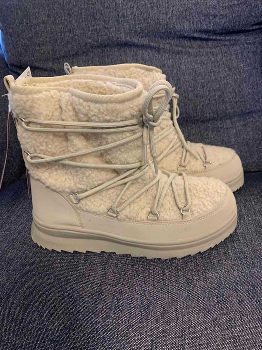 Луноходы Женские зимние сапоги  по стельке 25.5