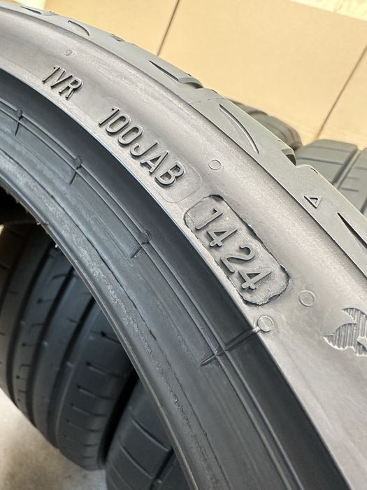 Firestone 235/35/20 kpl 4 szt, 2024 bieżnik ok 6,3 mm, jak Nowe !!