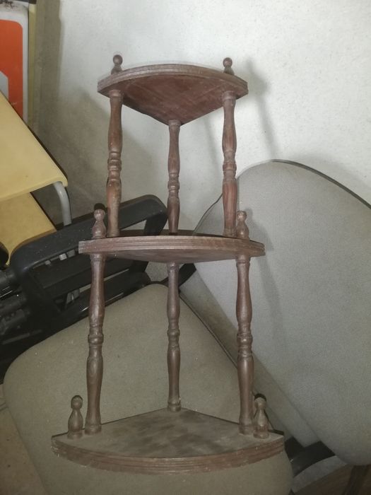 Suportes para vasos flores.