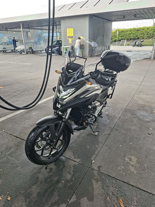 Honda NC750X  — 38.000 km / Pneus novos / Revisões documentadas