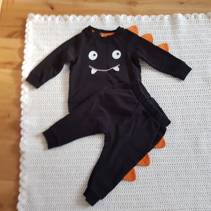 Dres H&M dinozaur, smok 74 cm, 6-9 m-cy