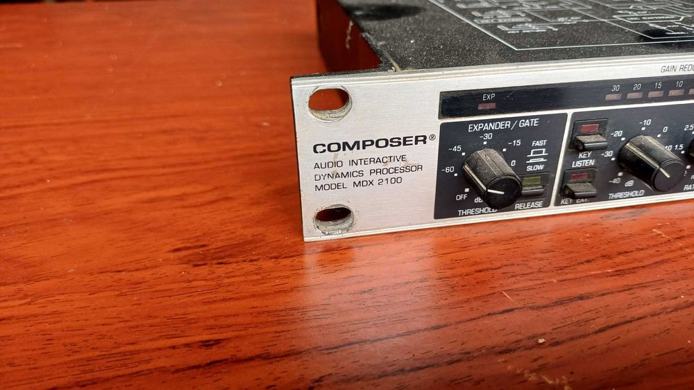 Behringer Composer MDX2100