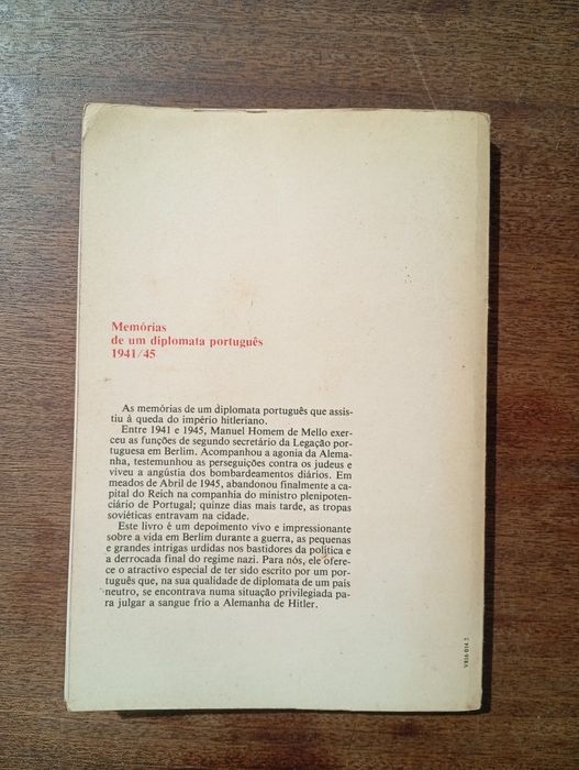 livro "Eu vi morrer o III Reich"