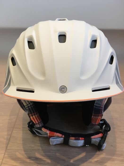 Kask carrera makani 2.13