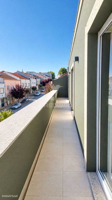 Apartamento T3 Novo | Exclusividade, Conforto e Design Moderno