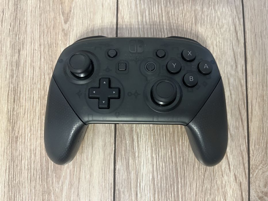 Nintendo Switch OLED White + Pro Controller | komplet | idealny stan