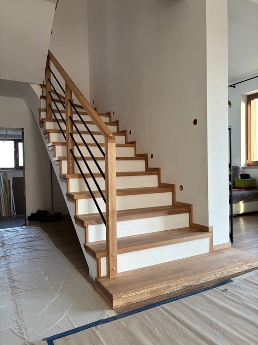 Schody drewniane dębowe na beton