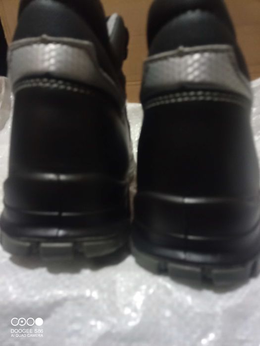 Ботинки рабочие новые