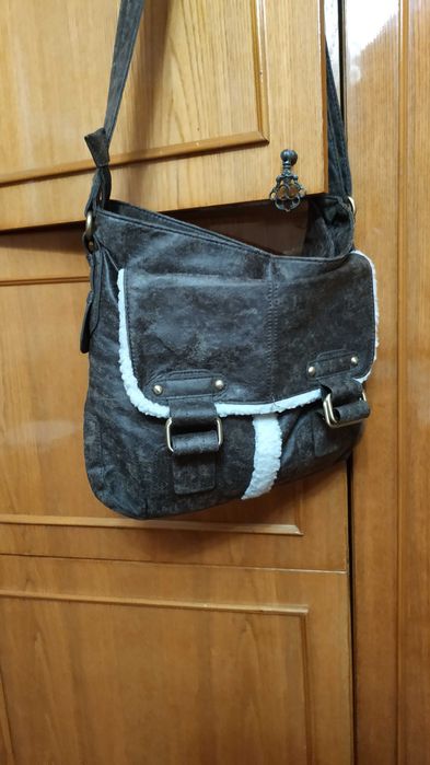 Сумка  жіноча на плече