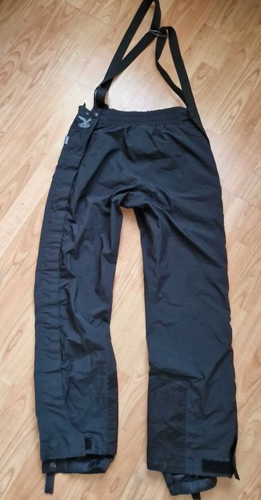 Męskie Czarne spodnie Salewa z szelkami Gore-Tex L