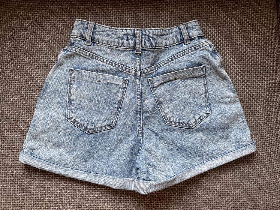 Джинсові шорти 34 розмір