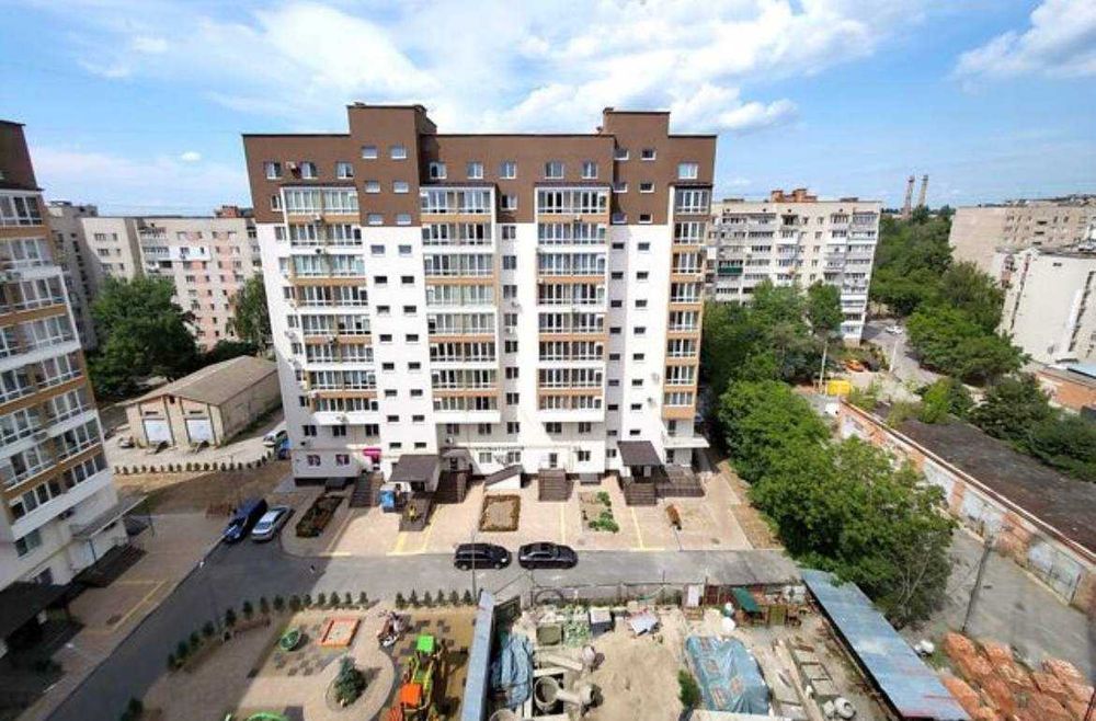 (7) Продам 3-ох кімнатну квартиру на Вишеньці 8813