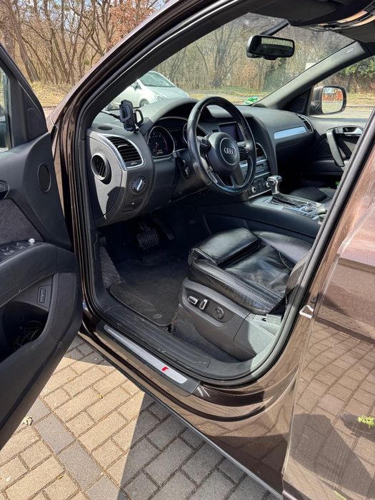 Audi Q7 quattro 3.0 TDI 245km