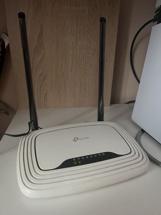 Роутер TP-LINK TL-WR841N