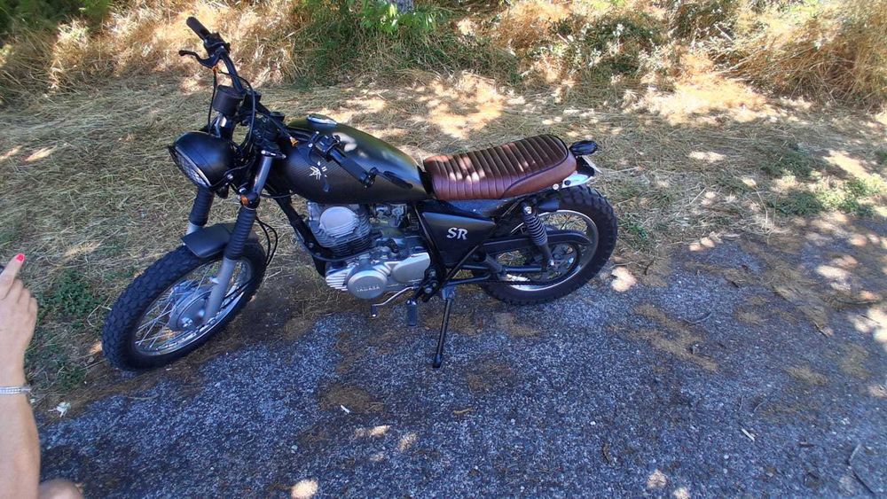 Yamaha SR 250 (3y9) - Cafe Racer