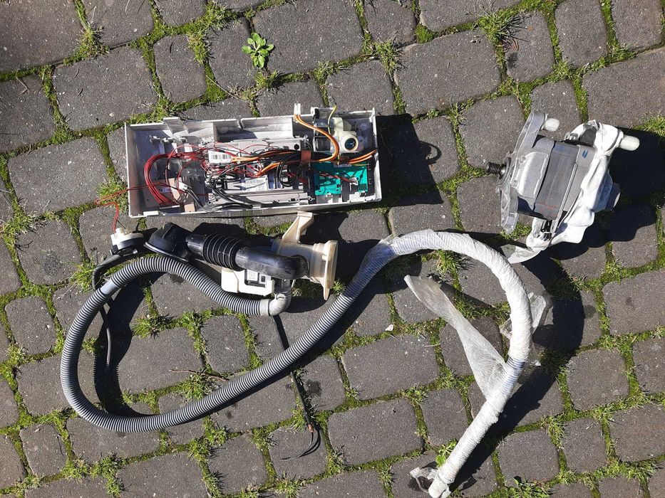 pralka whirlpool AWE6519P silnik pompa