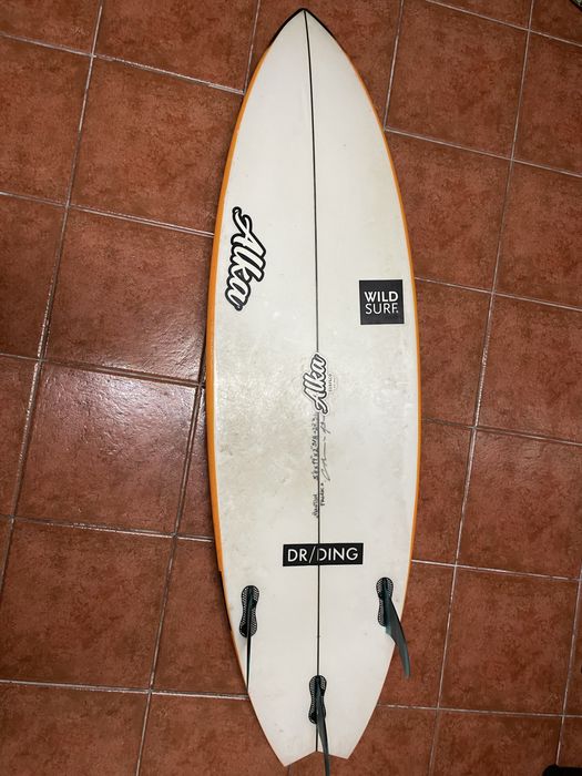 Prancha de surf Alka 5’8 19” x 2 “3/8 -27.3 L