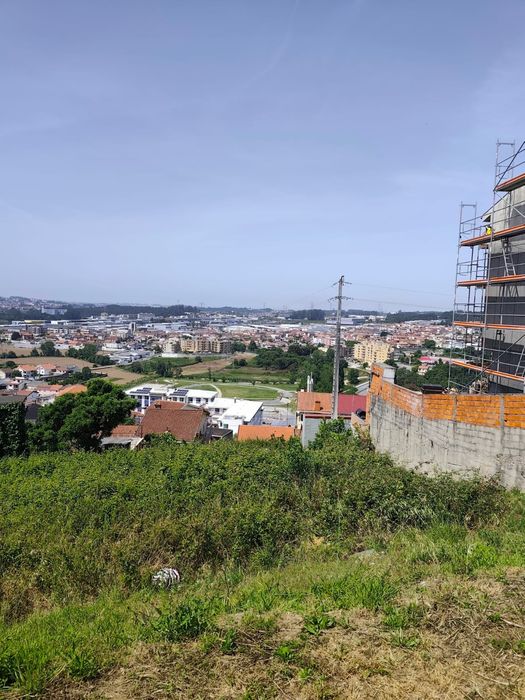 Terreno Alfena vista desafogada até zona marítima