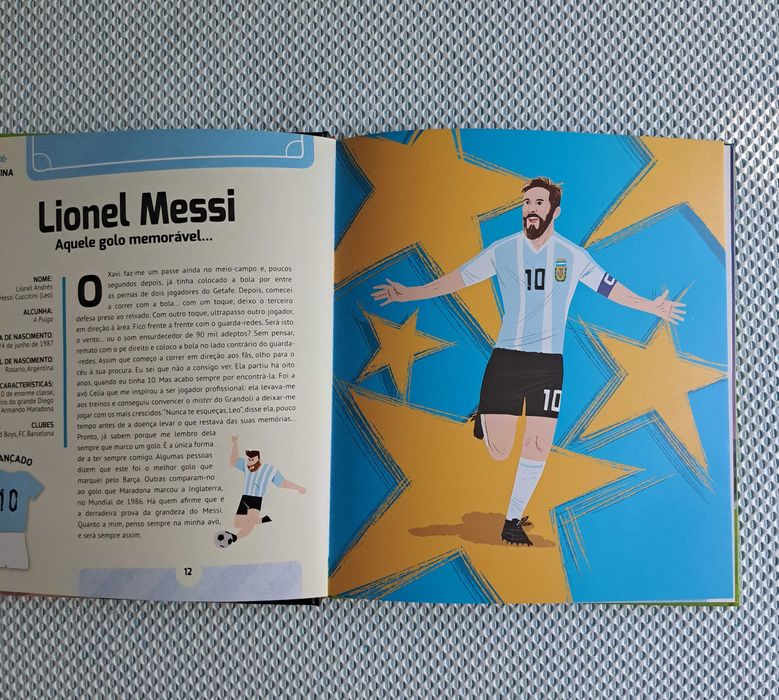 Livro - 30 Futebolistas que Fizeram História - Novo!