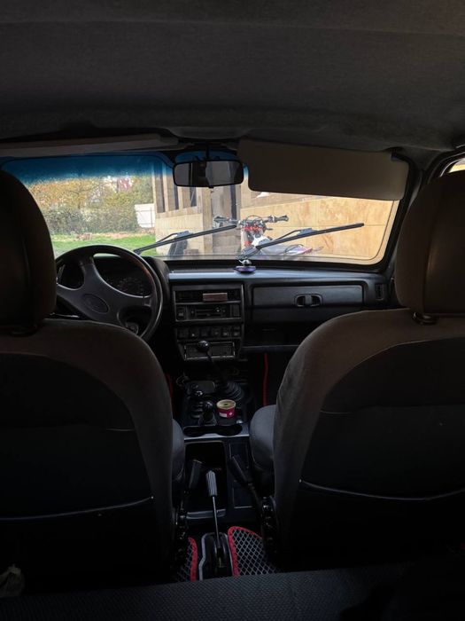 Продам ниву 2012 року