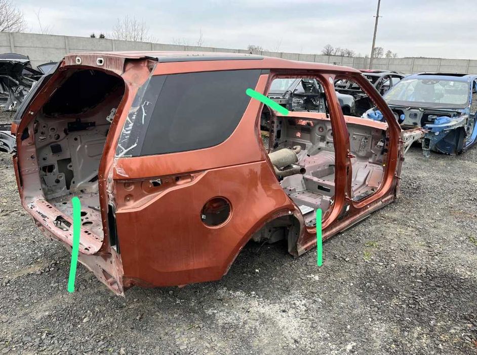 Четверть Land Rover Discovery L462 крило кузов разборка