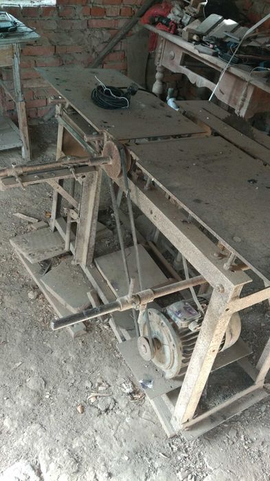 Продам станок деревообробний циркулярно-фуговальний