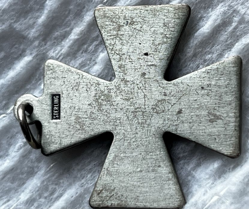 Medalha/Pingente Religioso Pax Christi - Prata de Lei