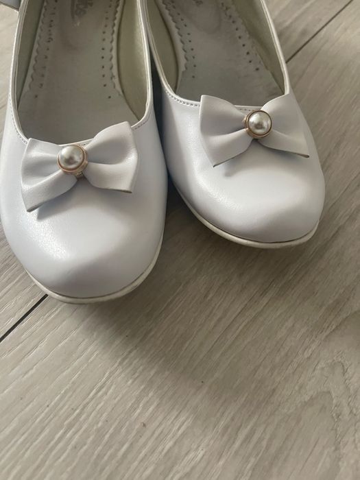 Eleganckie buty skorzane MIKO