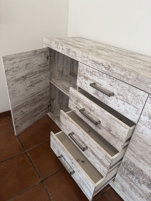 Aparador Sala + Mesa Jantar Extensível