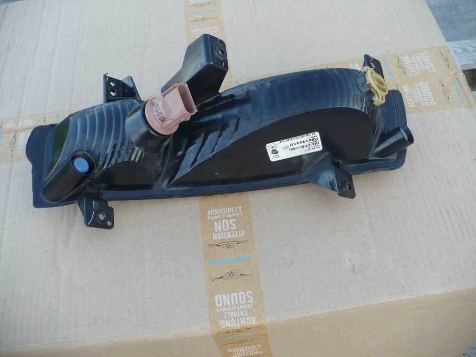 Jeep compass 2 kierunkowskaz lewy halogen lewy super stan