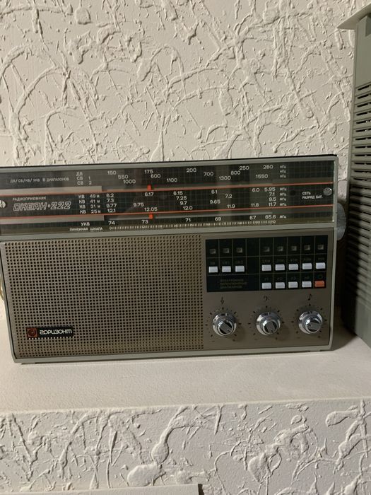 Продам ФМ радиоприемник Океан 222