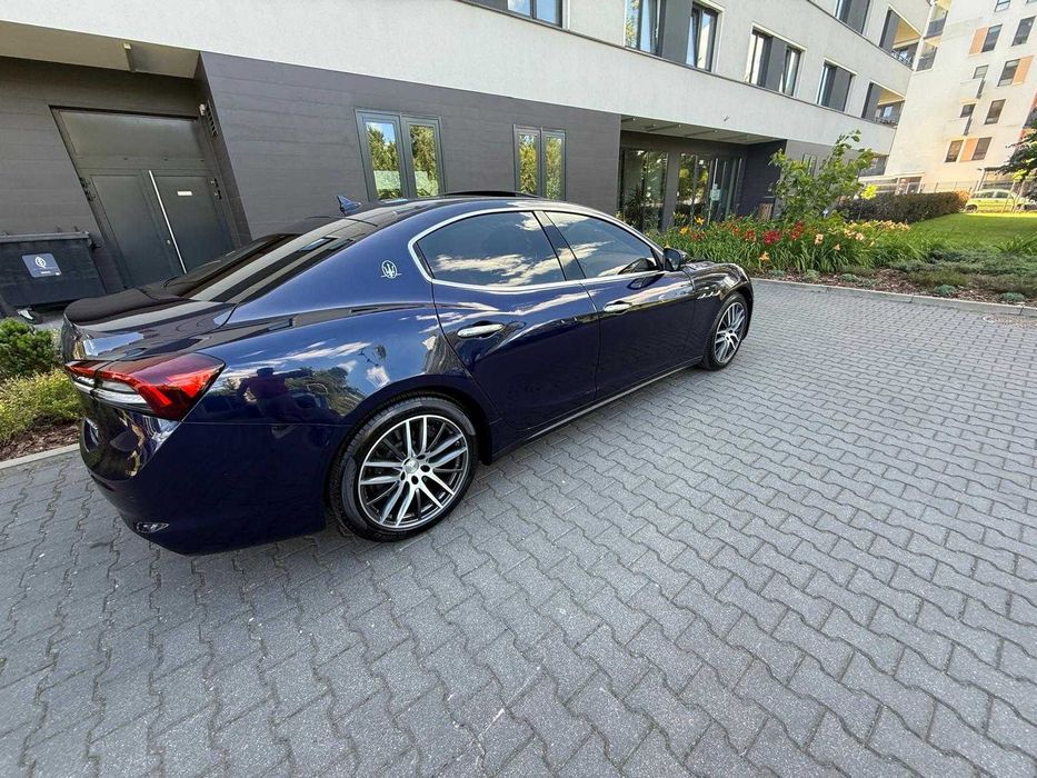 Maserati Ghilbi SQ4 430KM