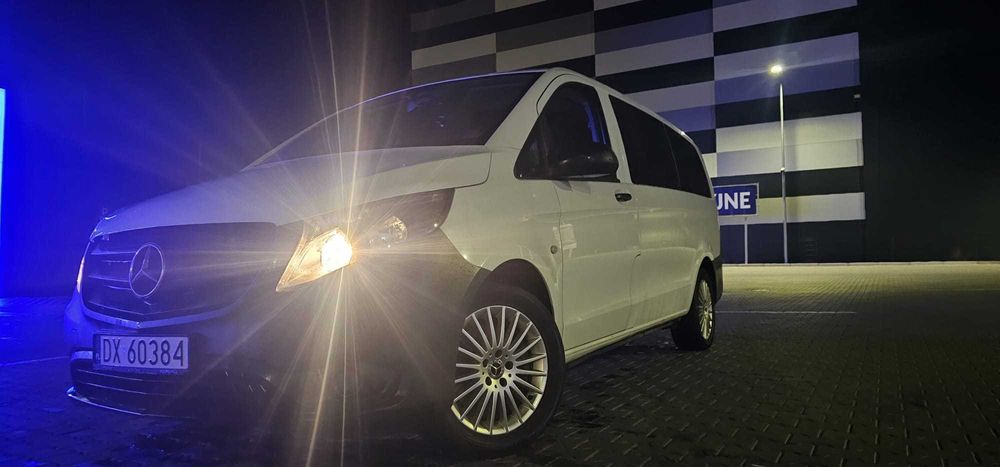BUS VAN Wrocław 8 pasażerów TAXI Wesele Impreza Obsługa, Transfery Lotniskowe, Przejazdy Biznesowe