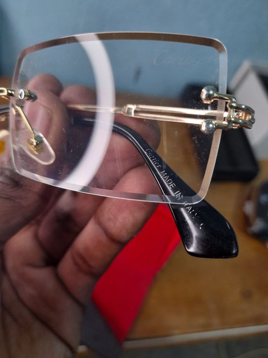 Óculos cartier pouco usado