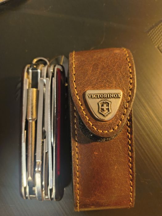 Komplet victorinox