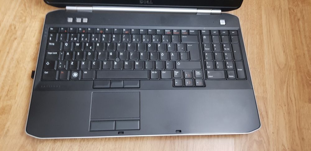 Laptop Dell latitude E 5520