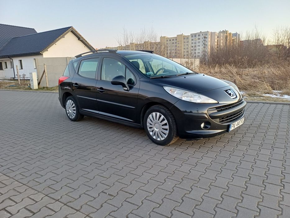 SPRAWNE 207Kombi.OPONY ZIMA.Silnik 1.6hdi.