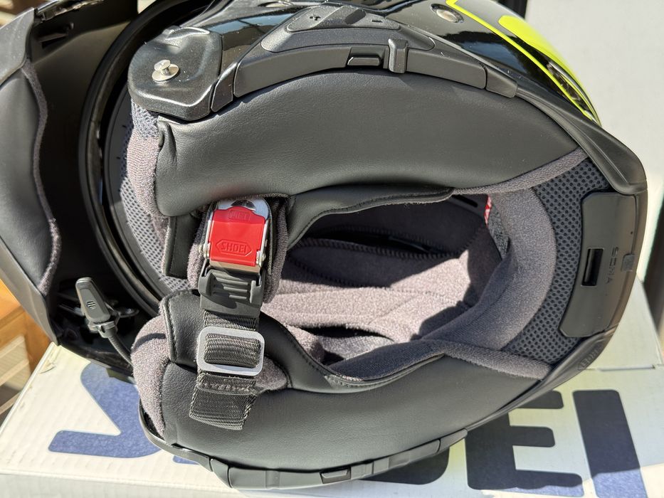 Shoei Neotec II + Sena + Mala transporte